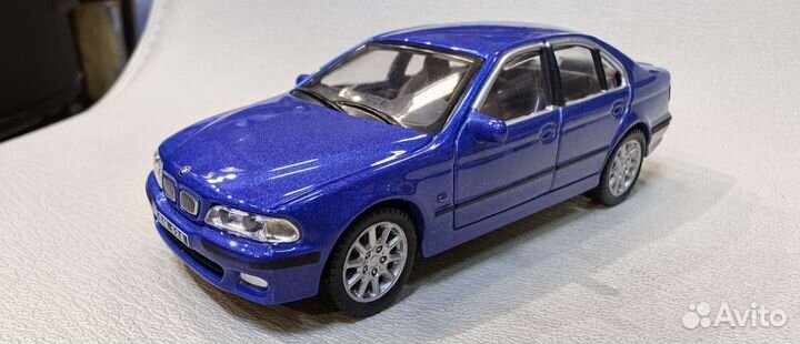 А/М. Модель автомобиля 1 43. BMW 5 series. BM 528