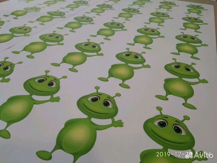 Печать наклеек, стикеров, этикеток