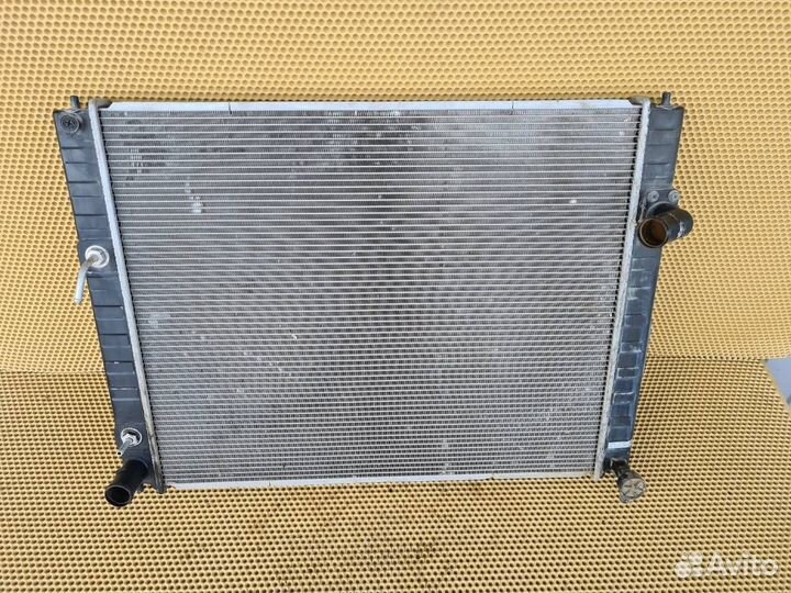 Радиатор двс передний Infiniti Fx35 Fx37 S51