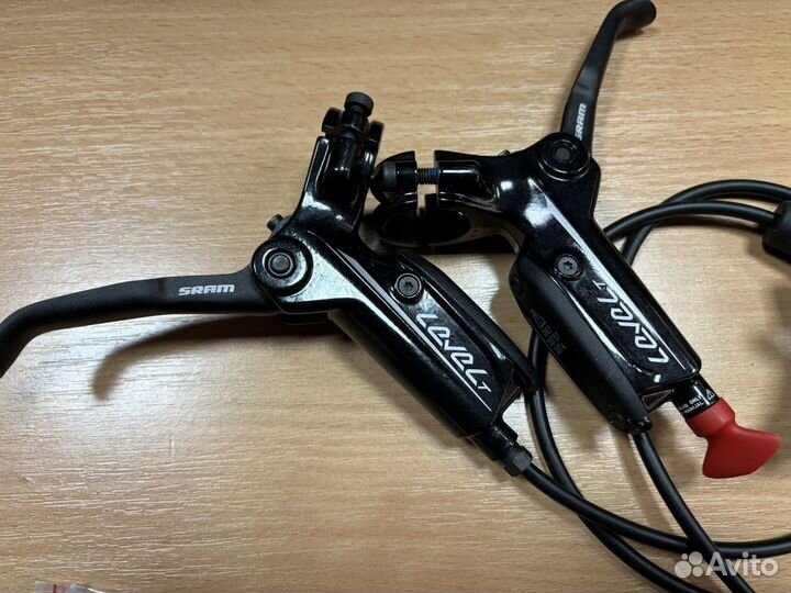Гидравлические тормоза Sram Level T