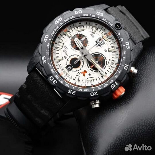 Часы мужские Luminox XB.3748 оригинал