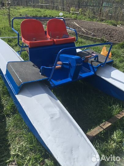 Катамаран Янтарь