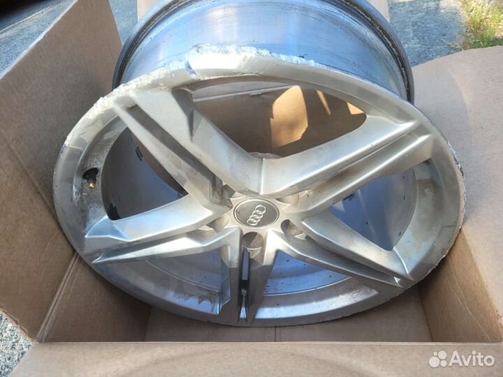 Оригинальный диск R18 Audi A5 F5