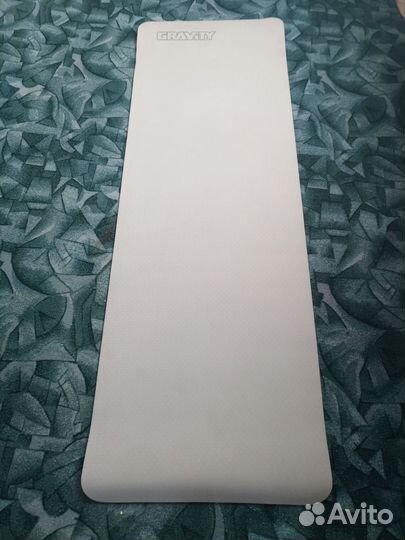 Коврик для йоги и фитнеса