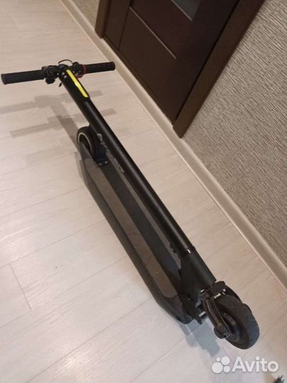 Электросамокат iconbit
