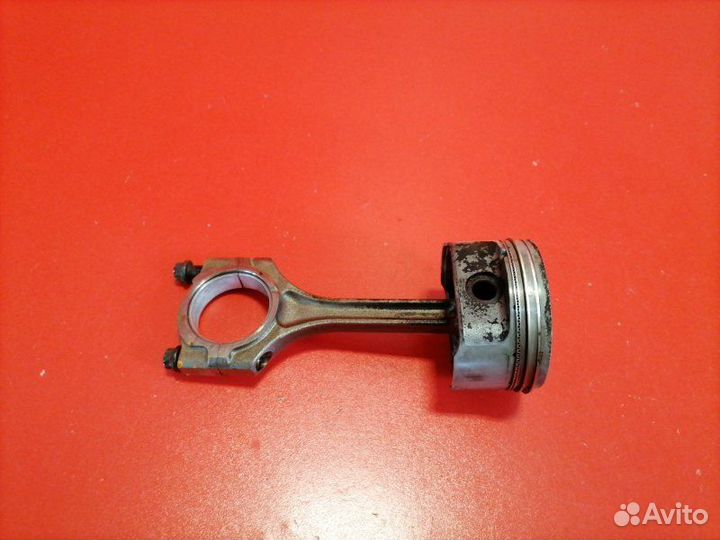 Поршень с шатуном Hyundai Solaris RB G4FC 2012