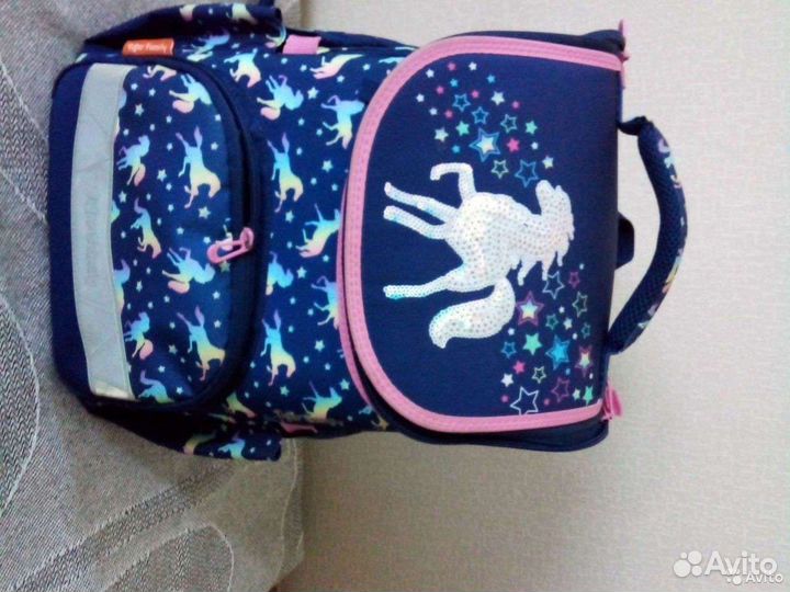 Школьный рюкзак