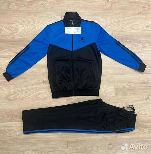 Спортивный костюм мужской новый