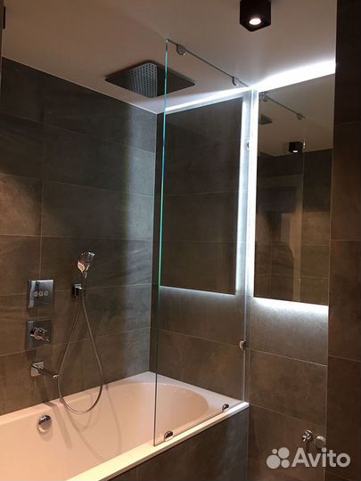 Душевые ограждения из закаленного стекла