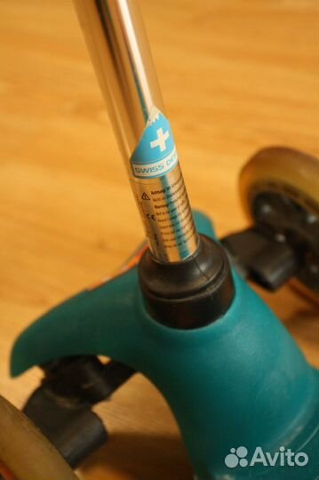 Самокат Mini Micro deluxe (Швейцария)