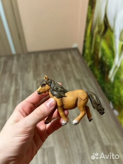 Фигурки лошадей schleich