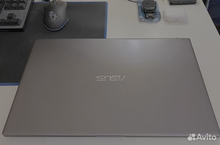 Asus vivobook 15 X512U