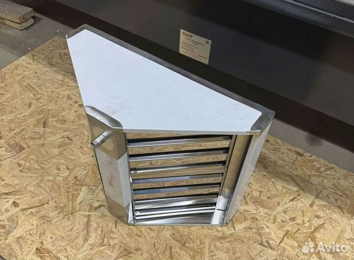 Зонт вытяжной с жироуловителем