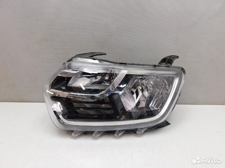 Фара левая Renault Duster