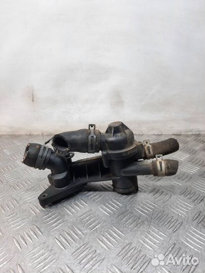 Корпус термостата Skoda Fabia хэтчбэк 5 дв. 1.2