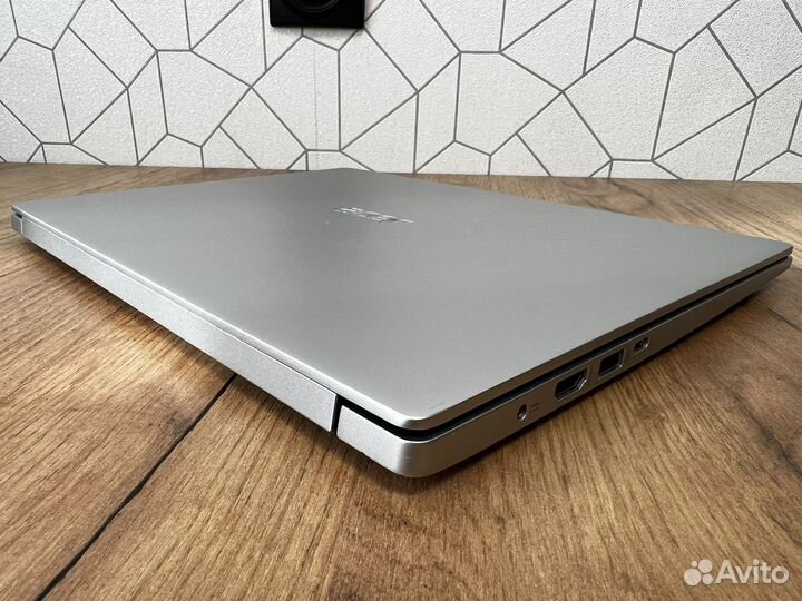 Шикарный Acer 2K i5-1135G7/ MX350/ 512SSD/ 8OZU