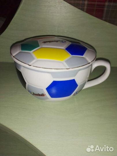 Чашка с крышкой 450 мл. Фарфор. Китай