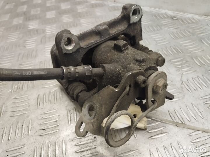 Суппорт задний левый Ford Mondeo 4