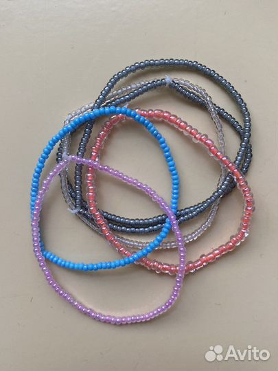 Браслет из бисера