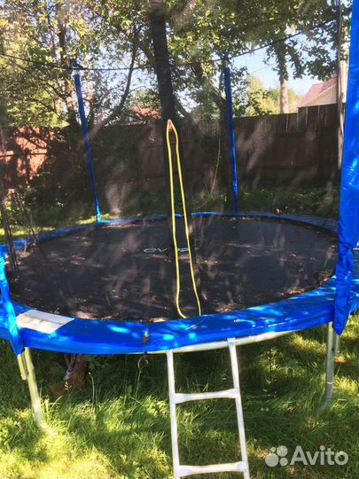 Батут новый 3,05 метра