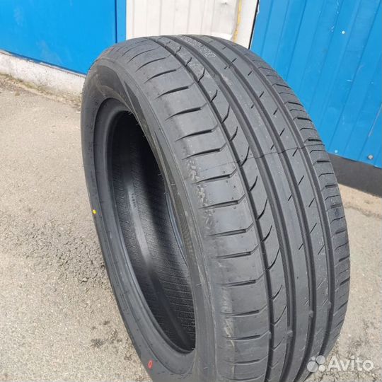 Westlake Zuper Eco Z-107 235/55 R19 105V