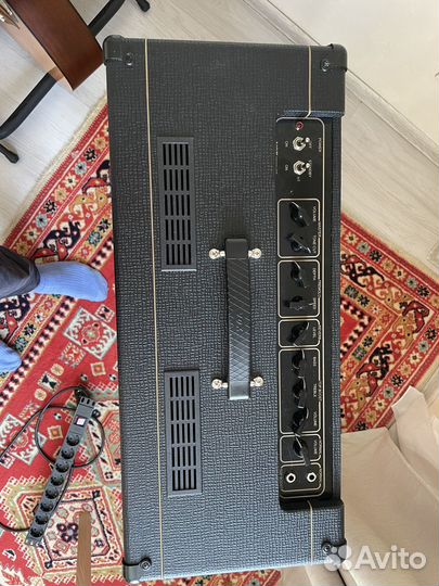 Комбоусилитель VOX AC15 C2
