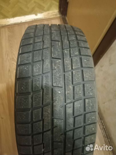 Yokohama Ice Guard IG30 215/50 R17 30B