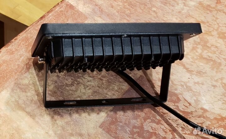 Прожектор светодиодный