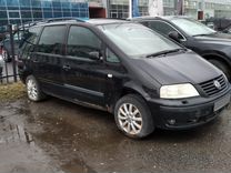 Volkswagen Sharan 1.9 MT, 2001, 130 000 км, с пробегом, цена 400 000 руб.