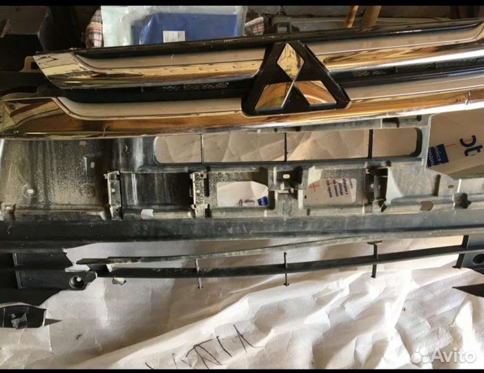 Передний бампер mitsubishi outlander 3 б/у