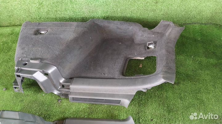 Обшивка багажника пара Volvo V50 B5254T3 2005