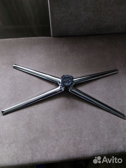 Подставка для телевизора