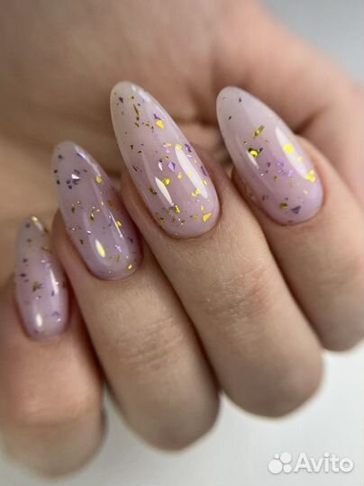 Покрытие ногтей на руках гель-лаком