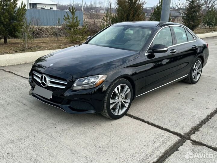 Mercedes-Benz C300 2015г