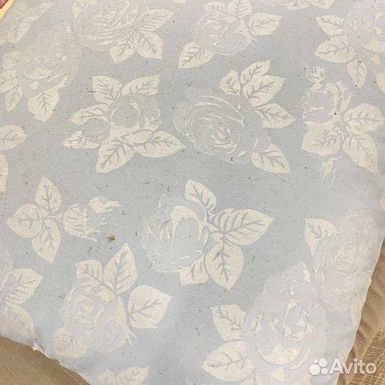 Подушка пуховая 70х70