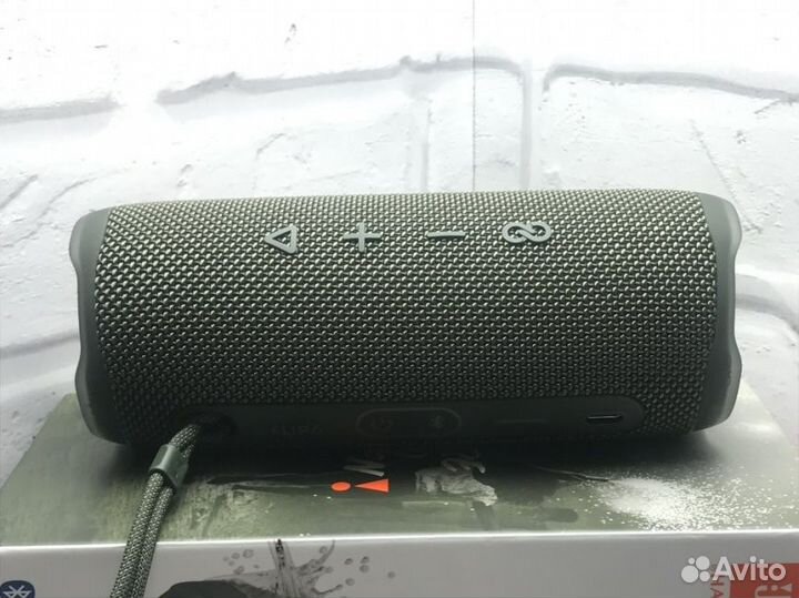 Портативная акустика JBL Flip 6, 30 Вт, Зеленая