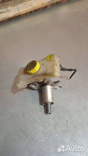 Главный тормозной цилиндр Audi A4 B5 C5 1997