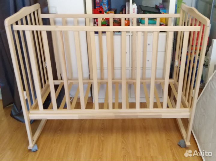 Детская кровать качалка