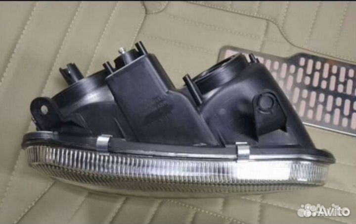 Фары toyota rav4 sxa10