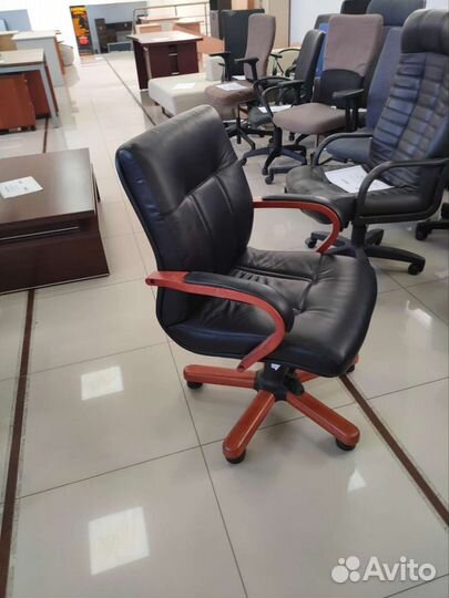Кресло, кресло руководителя, кресло компьютерное