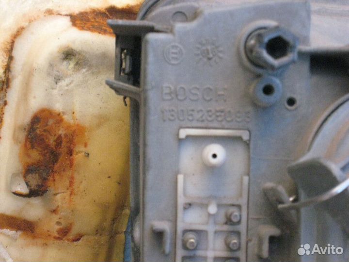 Фара левая Mercedes Benz W124 рестайлинг