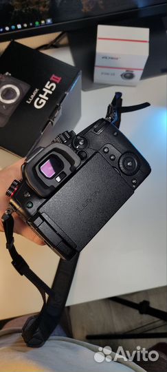 Panasonic lumix gh5 ii body