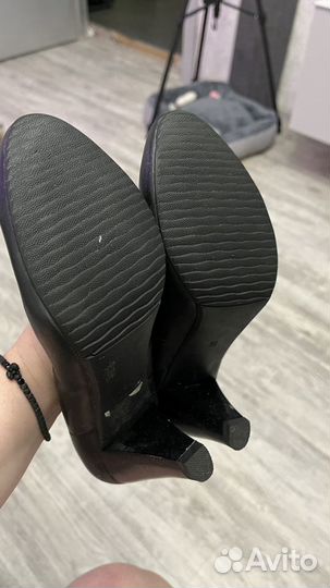 Черные классические туфли (36 размер)