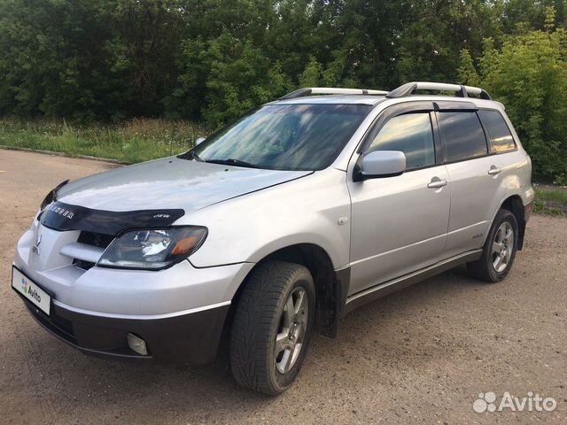 Мицубиси 2002г. Mitsubishi Outlander 2002.