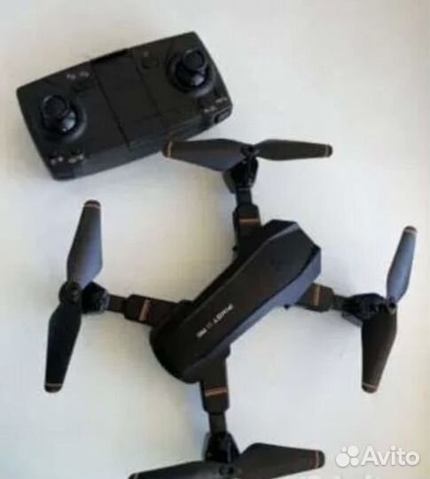 Дрон с двумя камерами