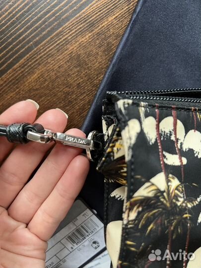 Клатч Prada оригинал в идеале