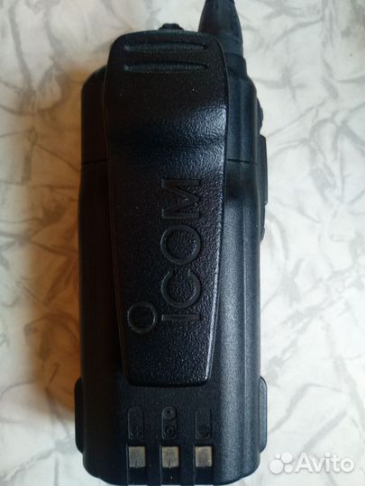 Радиостанция Icom IC-F26