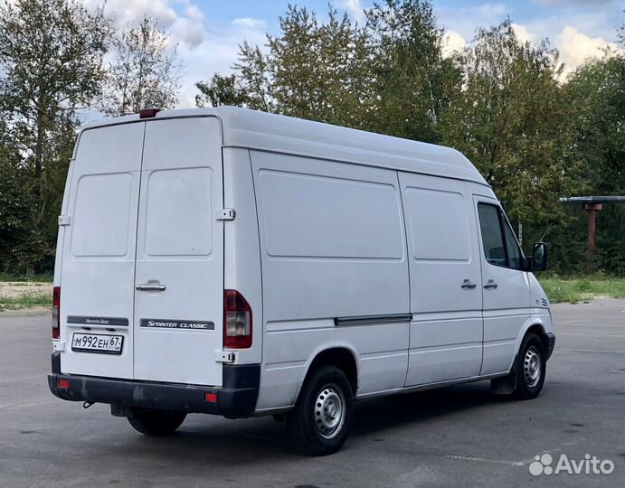Mercedes-Benz Sprinter Classic цельнометаллический, 2015