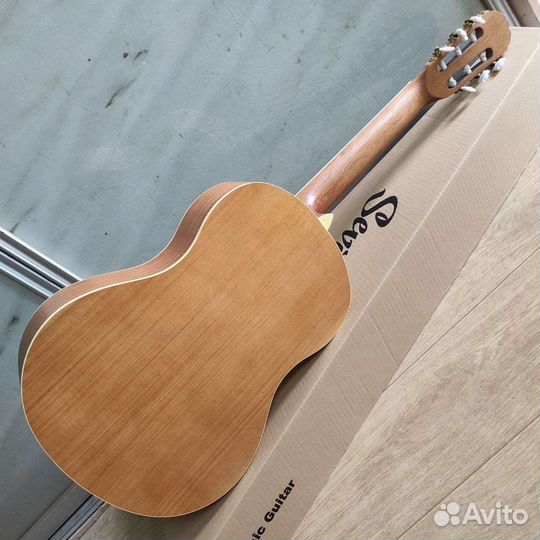 Гитара классическая для обучения Индонезия