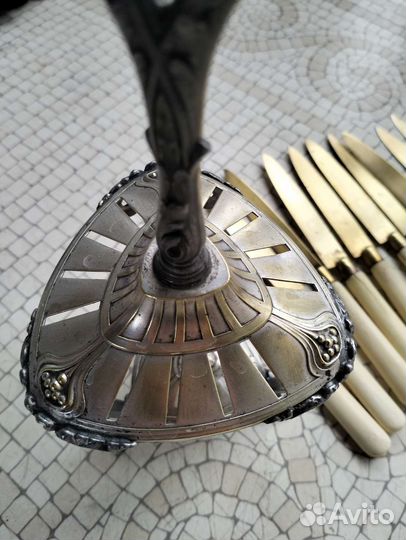 Антикварная подставка для ножей, ножи бронза